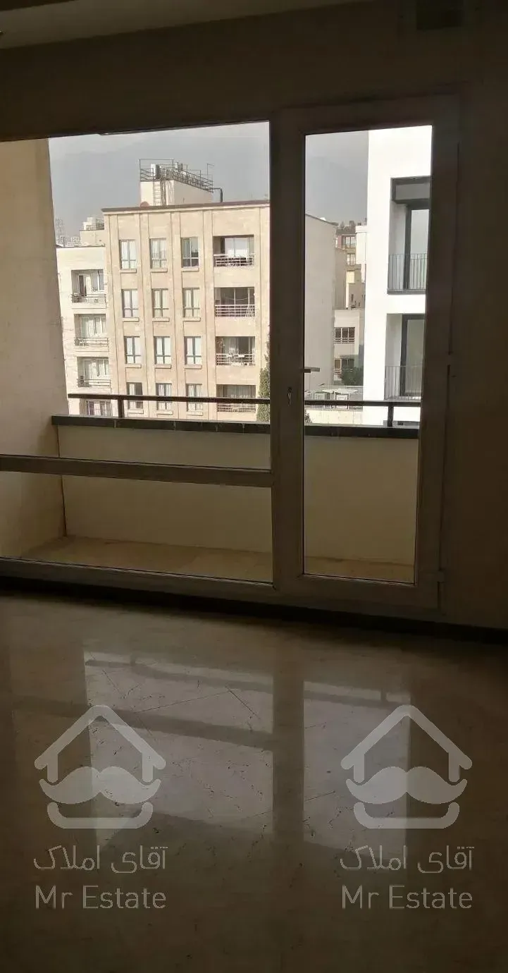 آپارتمان 68 متری طبقه 5