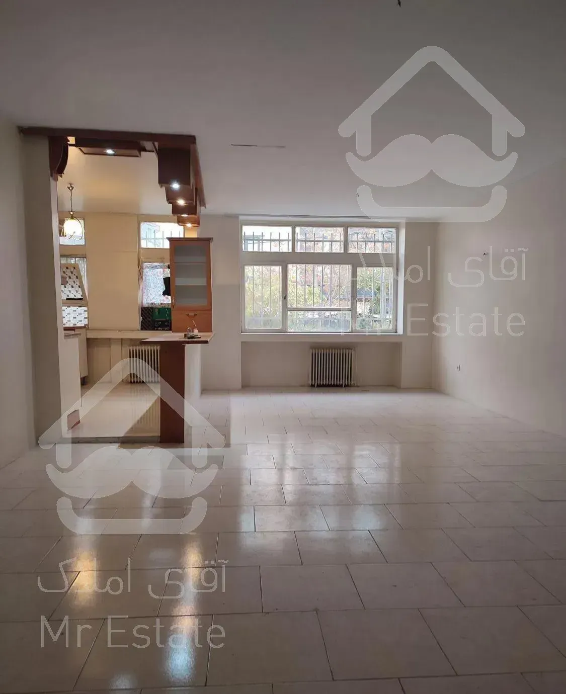 آپارتمان ۱۲۱ متری (امیرآباد)