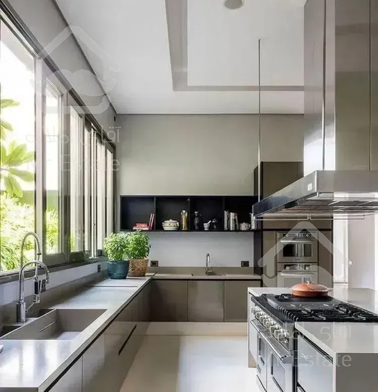 ۲۳۰ متر ۳خوابه/قیطریه اندرزگو/تکواحدی/خوش نقشه