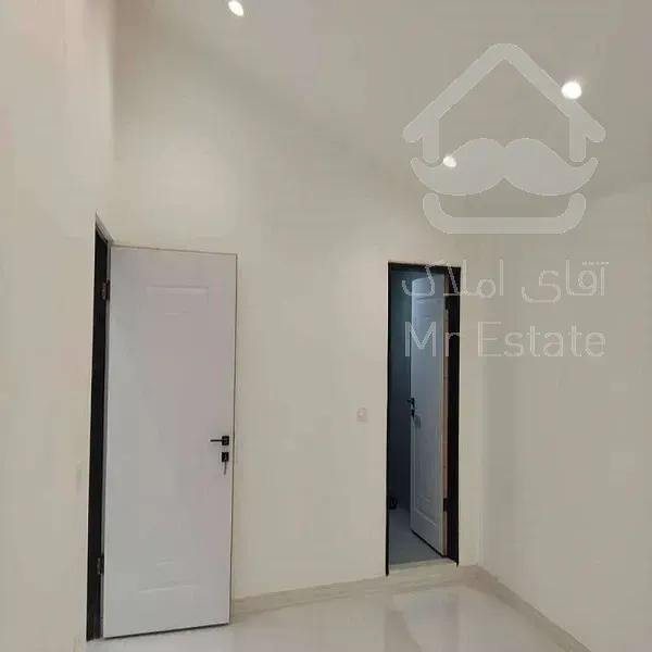 فروش ویلا فوق مدرن و تک شهرکی-240متری-استخردار