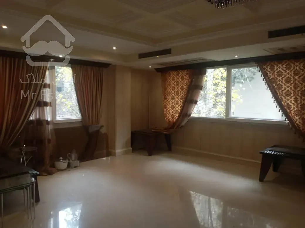 فروش 82 متر اختیاریه