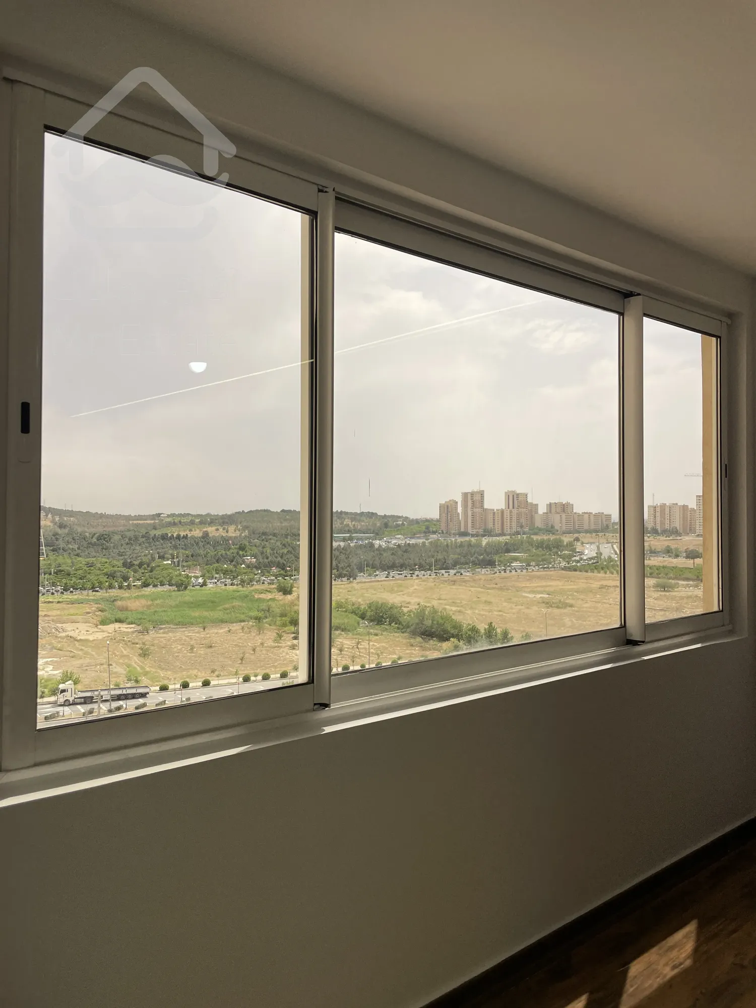 ۱۲۵ متر ۳ خواب برج مجلل عرفان