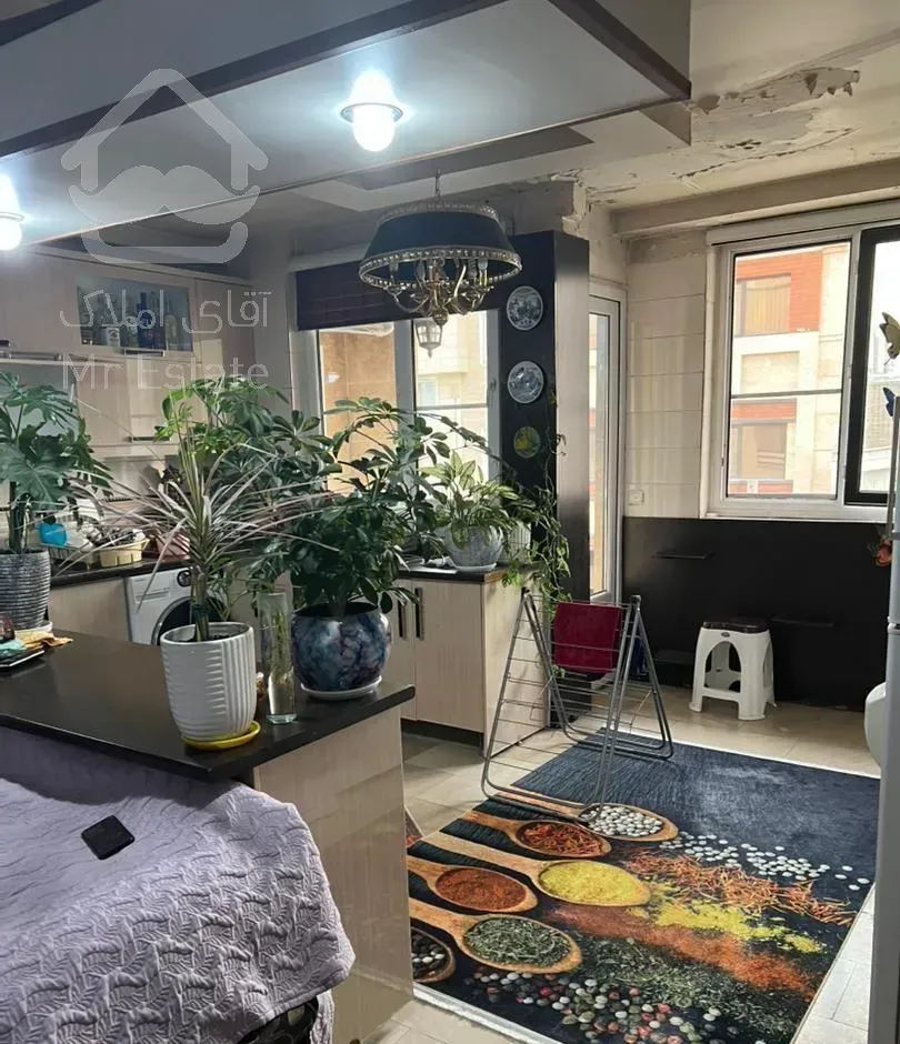 فروش آپارتمان ۱۱۰ متری ۲ خوابه طبقه ۳ در دهکده