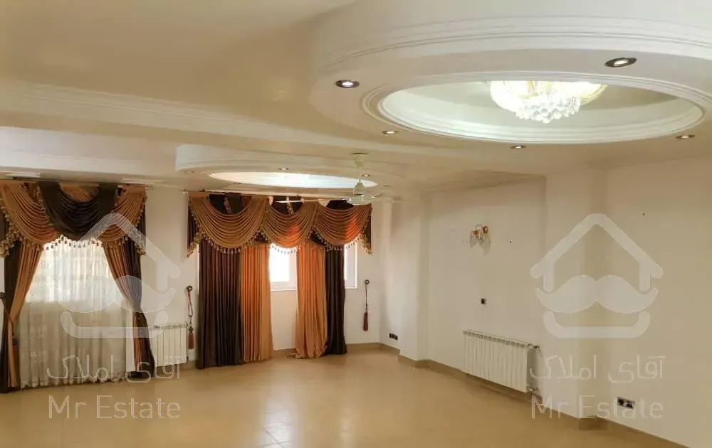 آپارتمان ۱۴۰ متری در کوی پردیس  شمالی و جنوبی