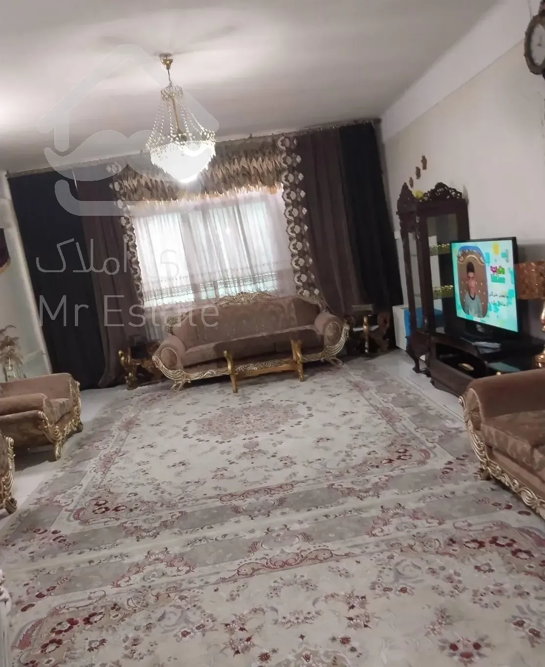 گاندی ۸۵ متر /مجرد / خانواده/