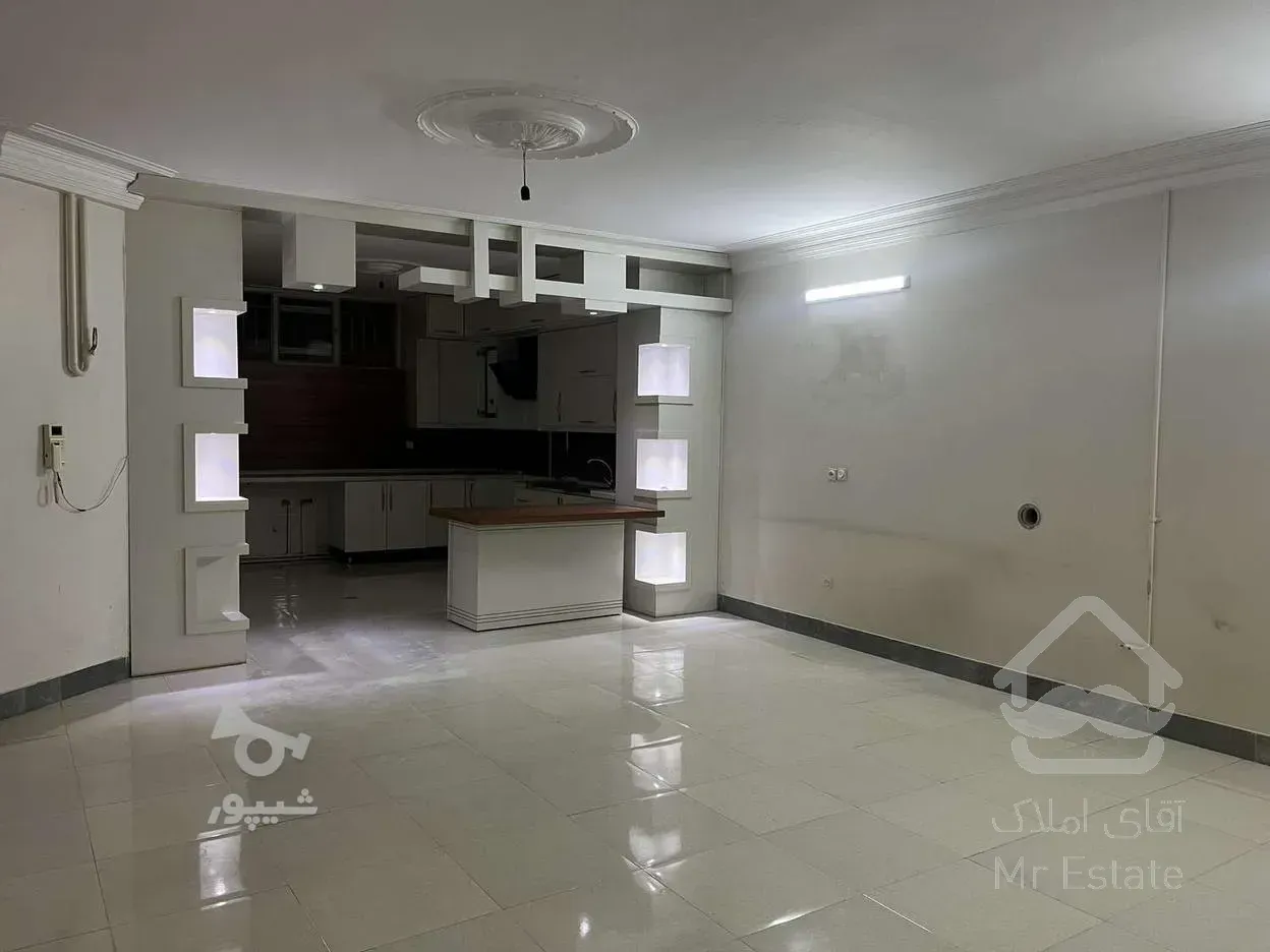 خانه طبقه همکف