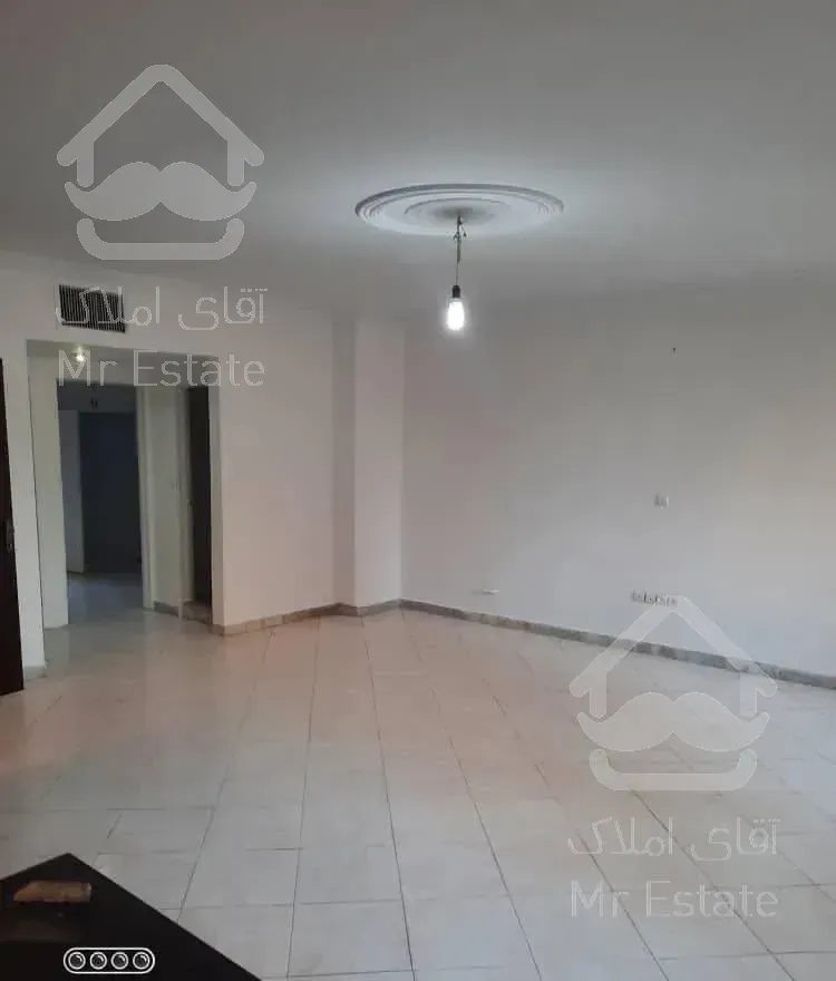 آپارتمان ۸۳ متری دو خوابه