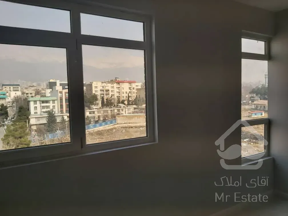 105 متر اجاره اختیاریه