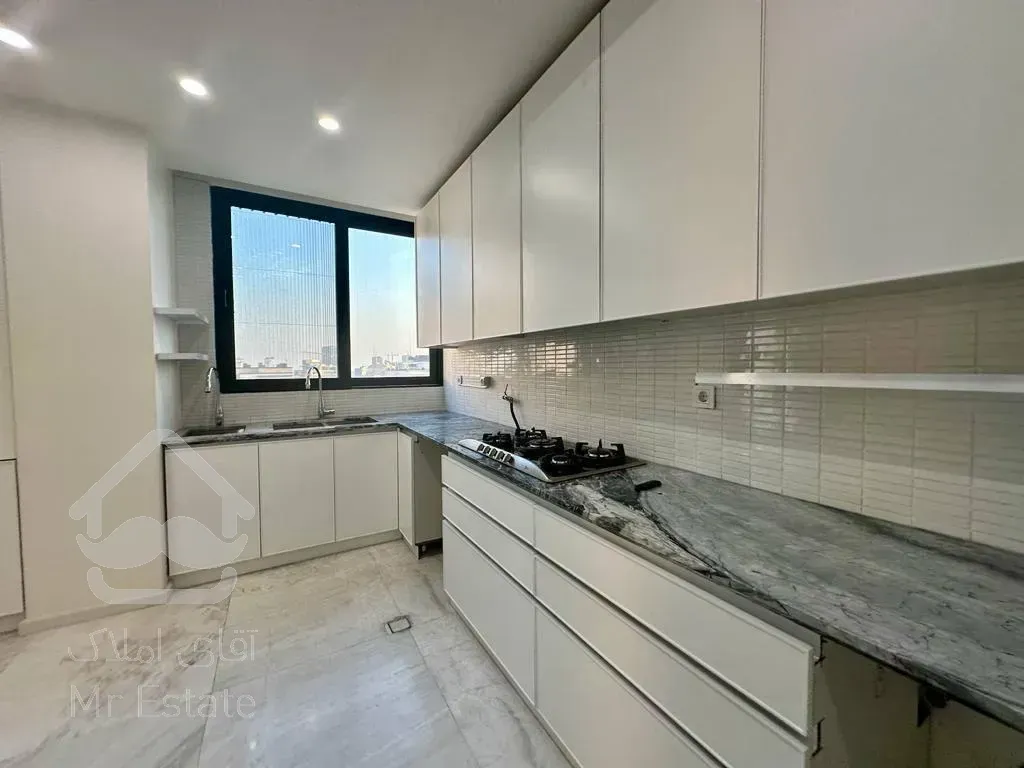 فروش اپارتمان 190 متری محمودیه