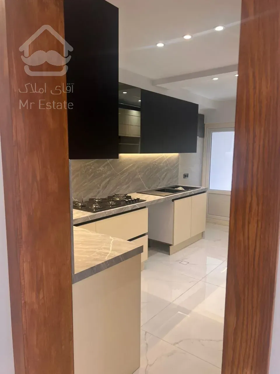 فروش 116 متری جهانتاب