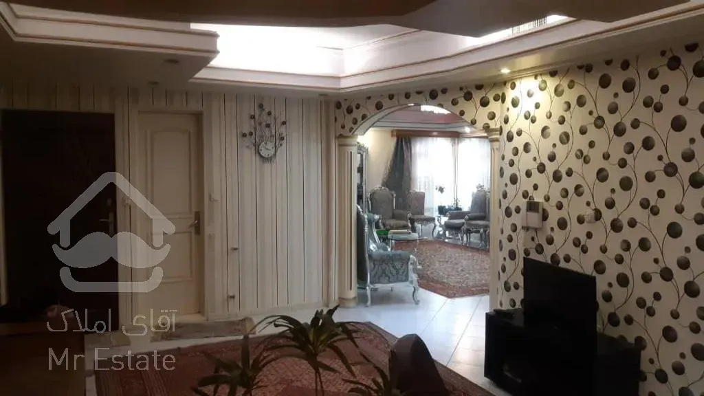 فروش 113 متری نیاوران