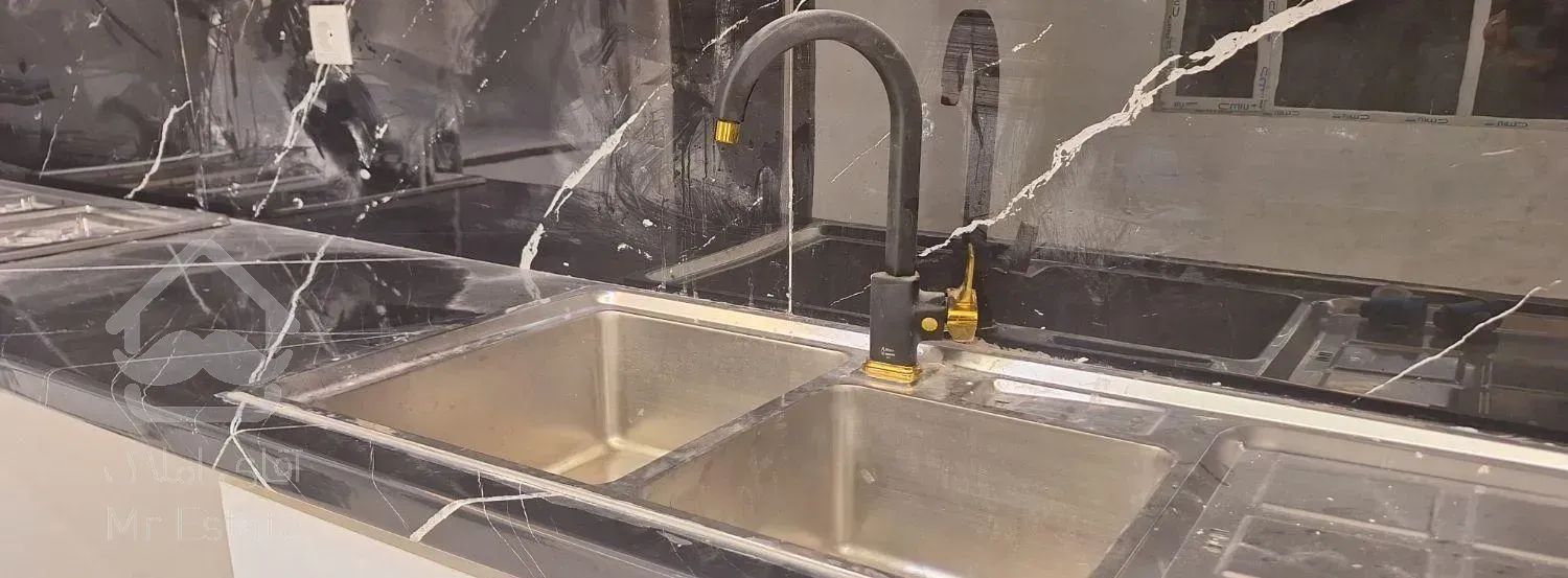 واحد ۱۰۰متری کلیدنخورده/گلستان/فول امکانات