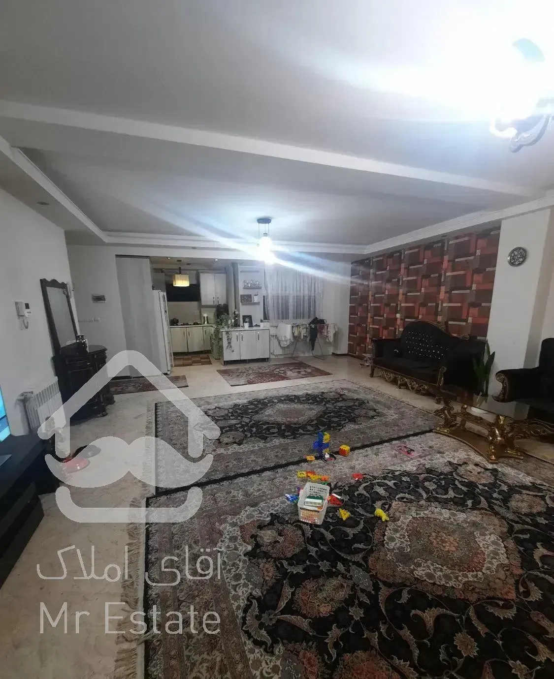 ۱۰۵متردوخوابه فول آفتابگیر شاهین شمالی