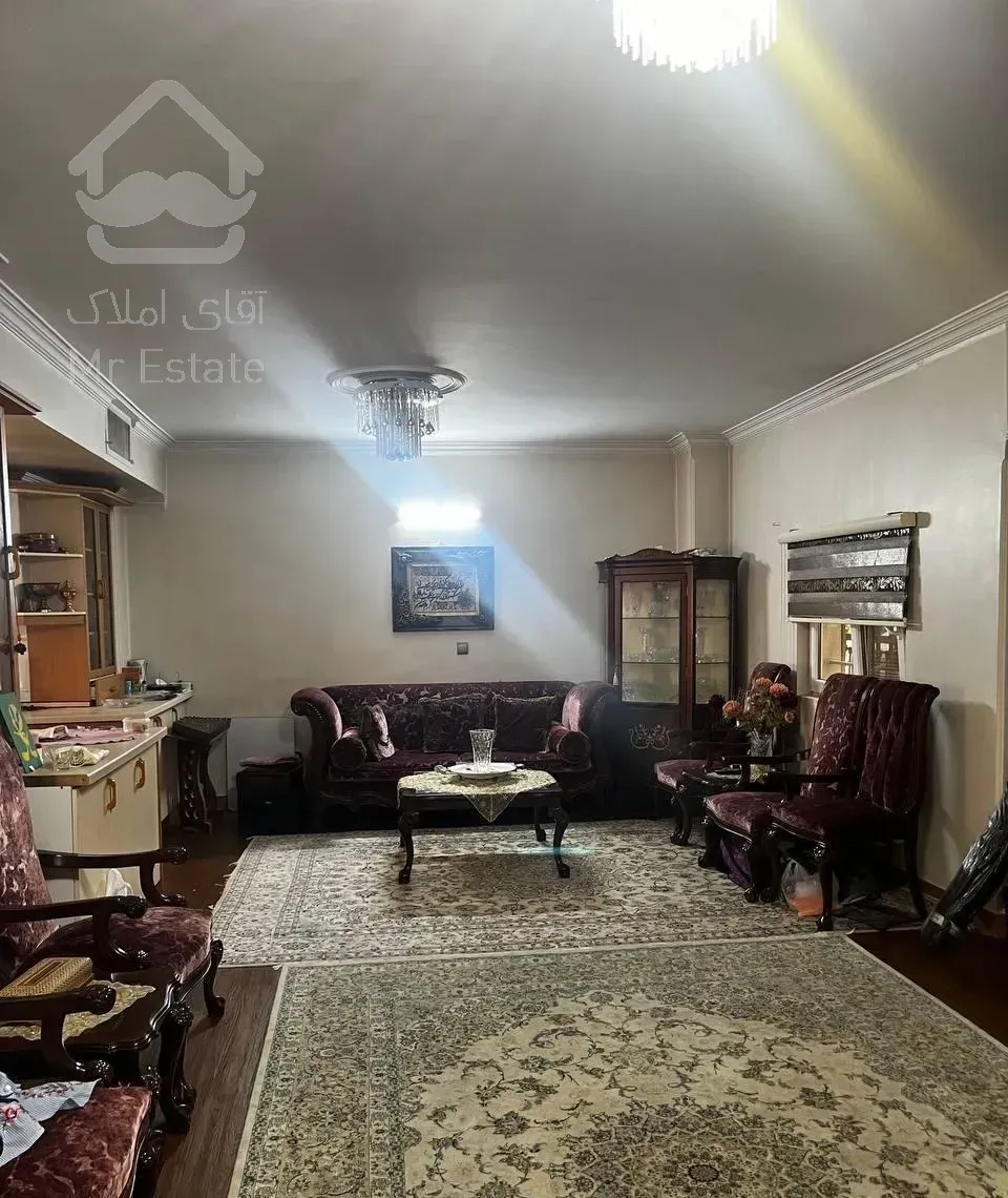 فروش  ۷۶ متری ۲ خوابه در قلهک