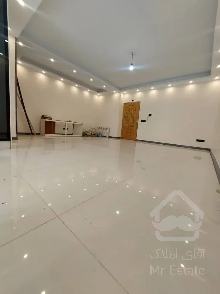 ۷۷متر۲خواب فول نور مستقیم کم واحد