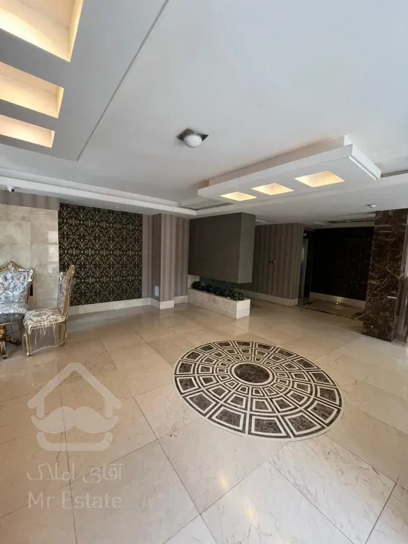 آپارتمان ۱۶۰ متری تاپ لوکیشن نیاوران