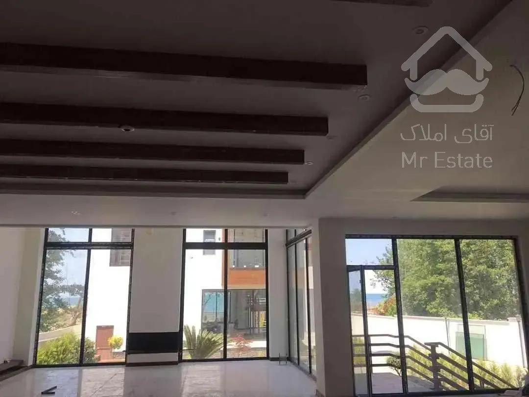 ویلا ساحلی قواره اول آب