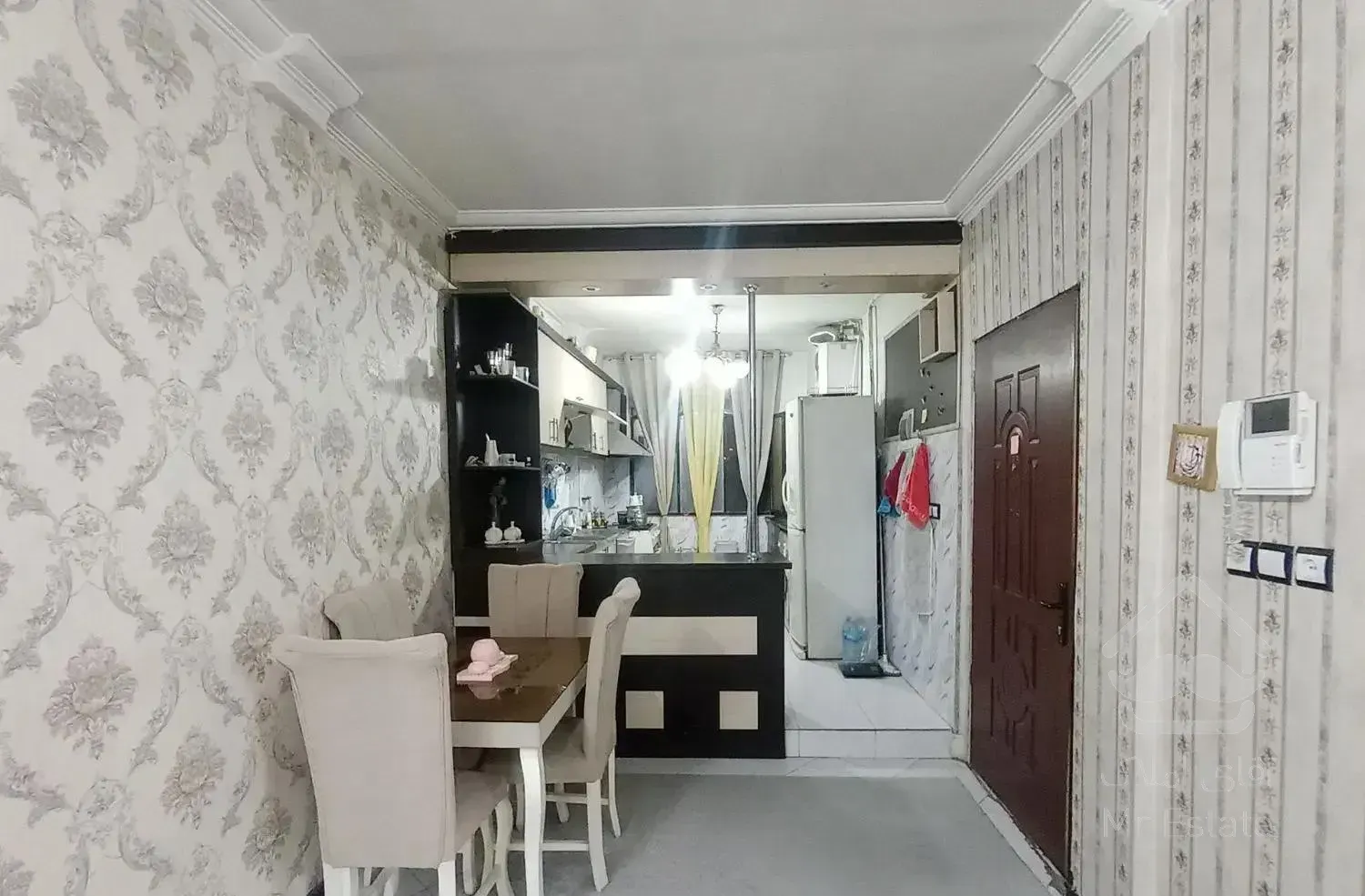 آپارتمان 100متری دوخوابه رهن کامل