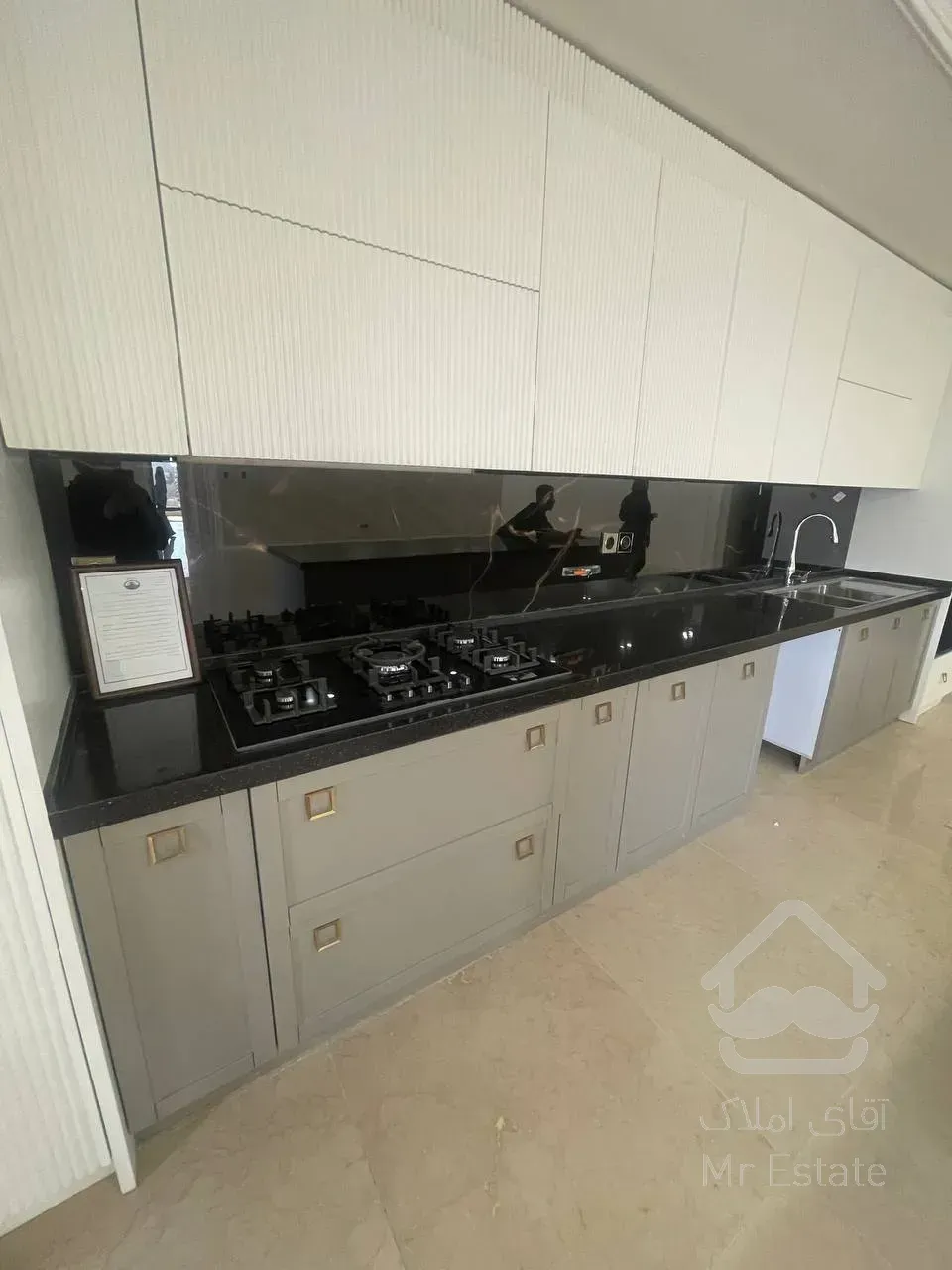 فروش واحدهای مسکونی در پونک /متراژ عالی و شرایط پرداخت عالی