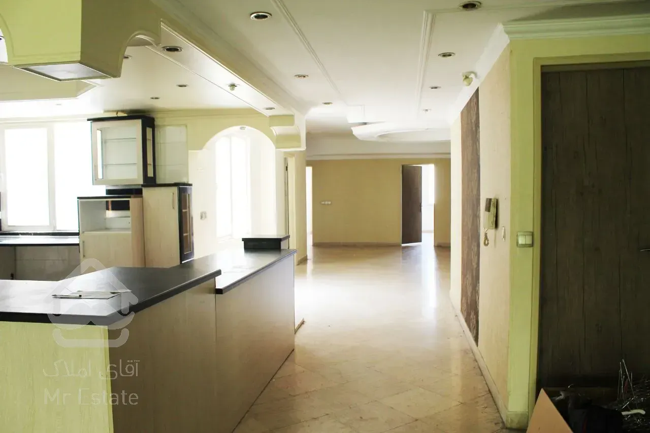 اجاره 300 متری پاسداران