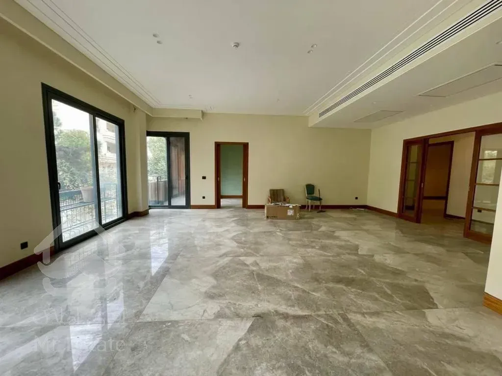 فروش محمودیه 208 متر پاگرد مستقل