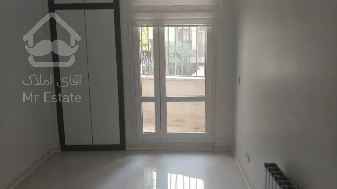 فروش 93 متری حسین آباد