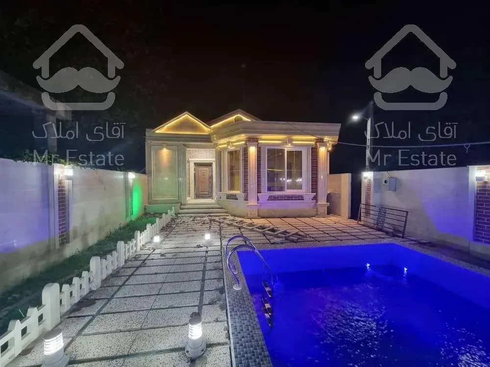 فروش ویلا 452 متری زیباکنار استخردار