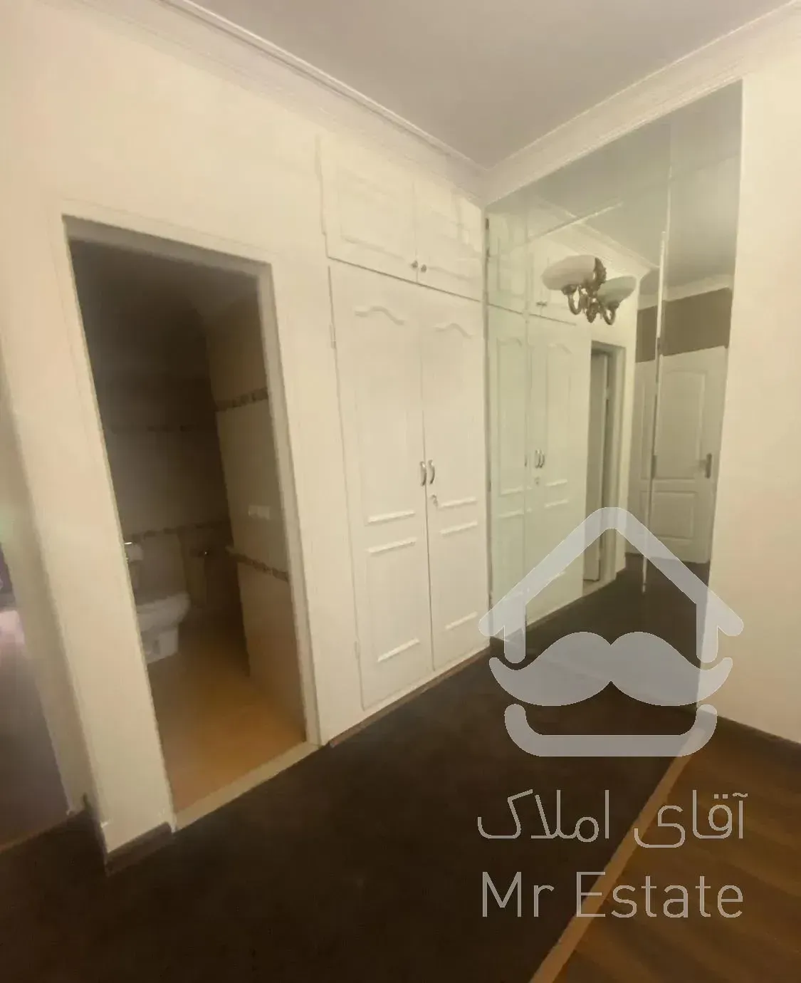 آپارتمان ۱۶۰ متری سه خوابه بر خیابان واعظی