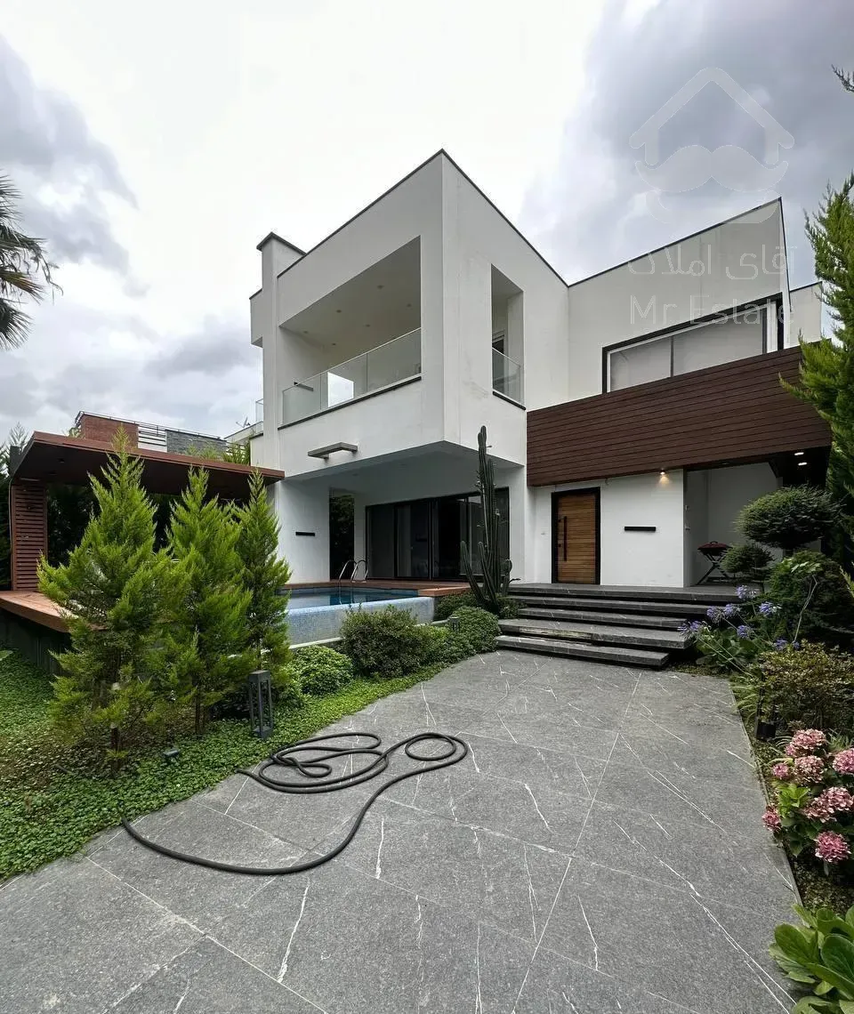 ساحلی فرنیش داخل شهرکی منطقه سیاهرود