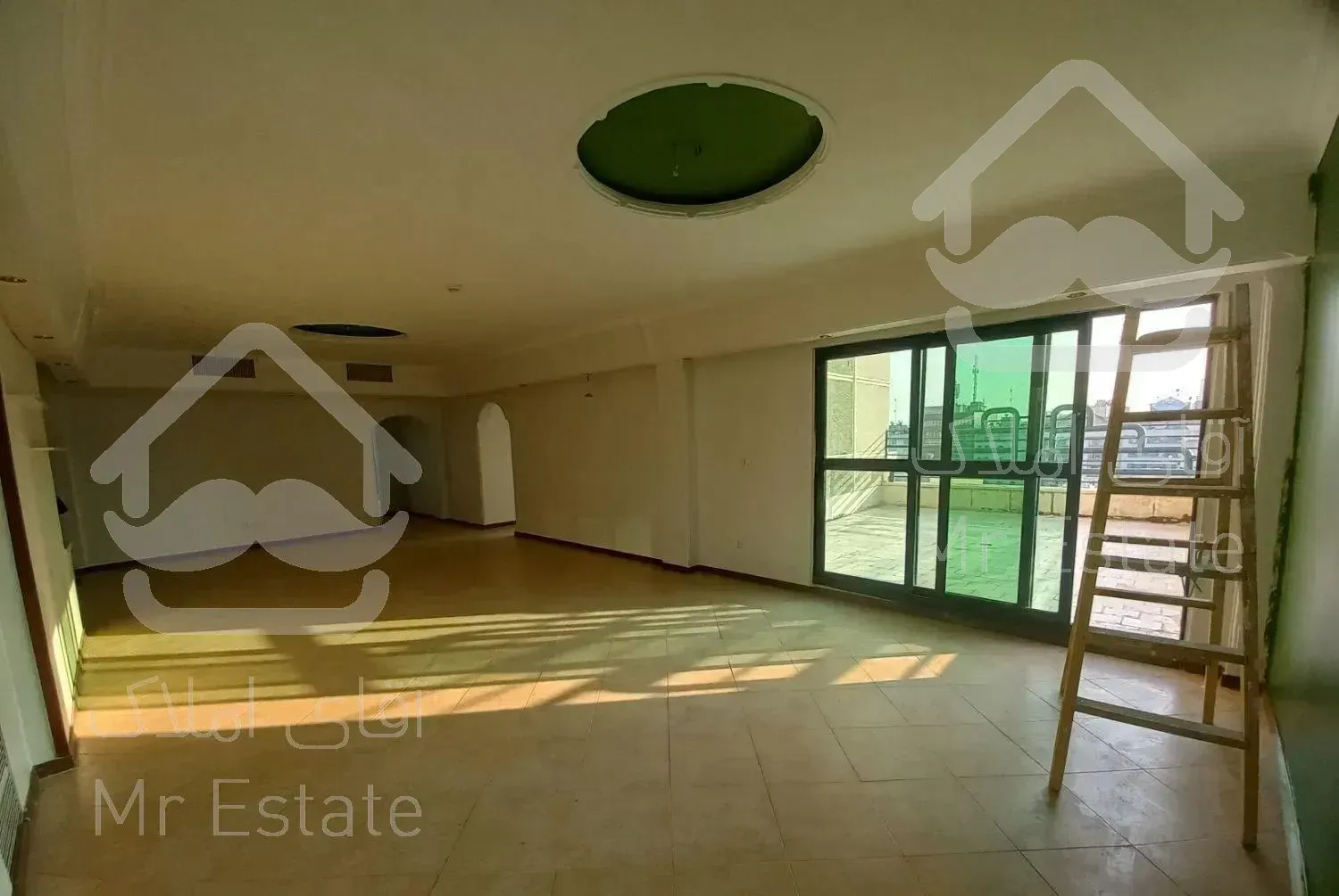 آپارتمان ۱۶۰ متری ولیعصر پارک ملت