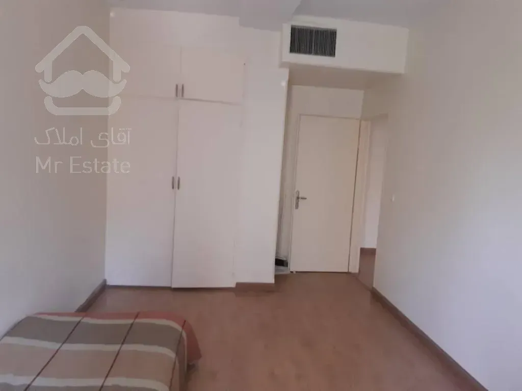 فروش 135 متری پاسداران