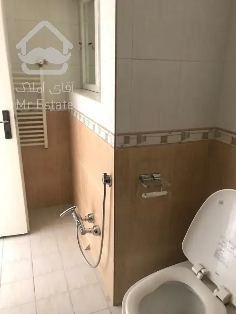 اجاره و رهن آپارتمان ولنجک 200  متر شیک