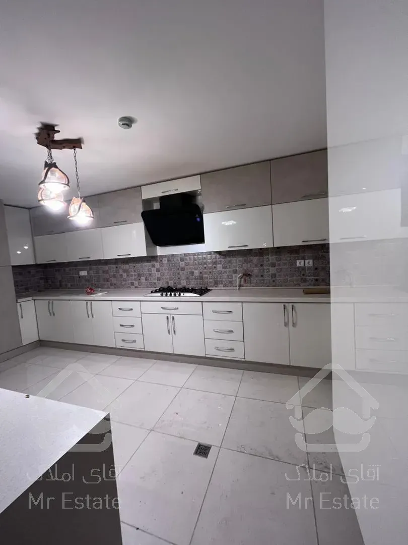 رهن و اجاره آپارتمان ۱۶۷ متری در قدوسی غربی