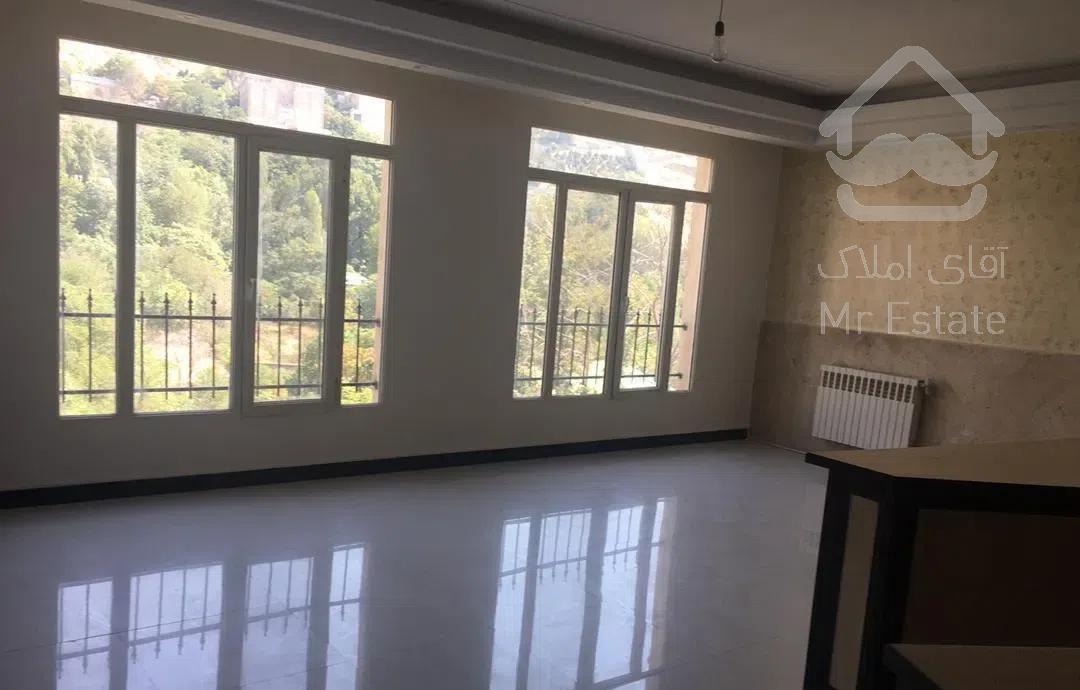 ۱۳۰ متر ۴ تا پله به بالا تراس روبه حیاط مشجر