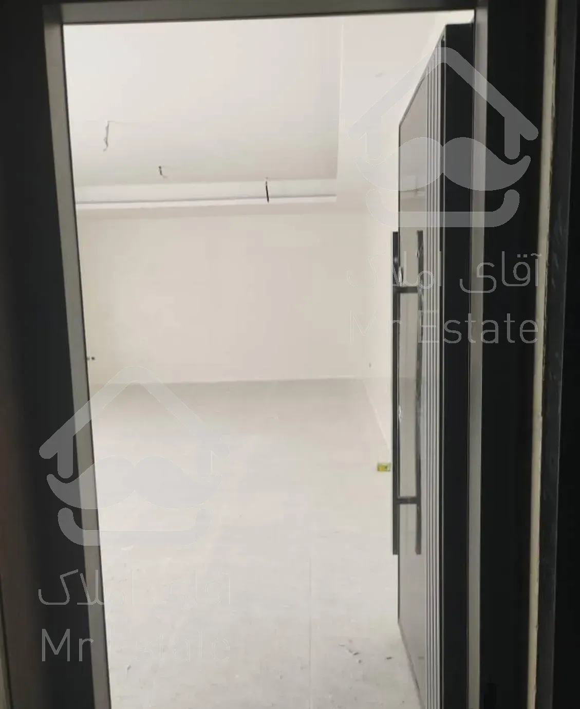 ۶۵ متر/اکوریوم نور/فول امکانات