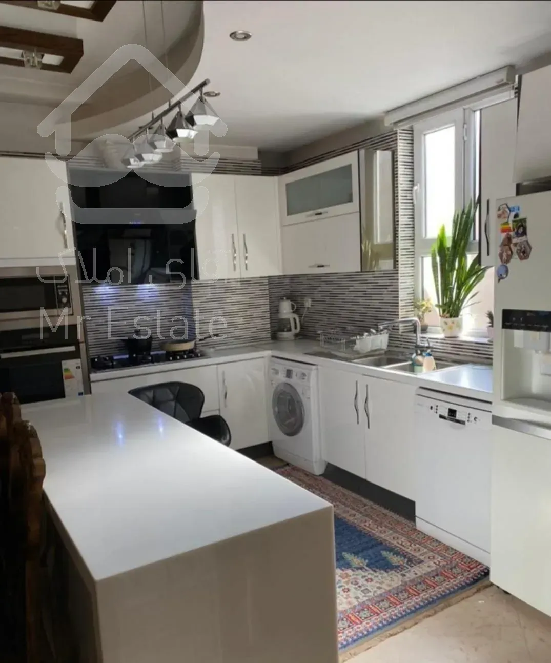 ۱۱۵ متر/ کم واحد/ سالن قدی پرده خور/ جنت آباد