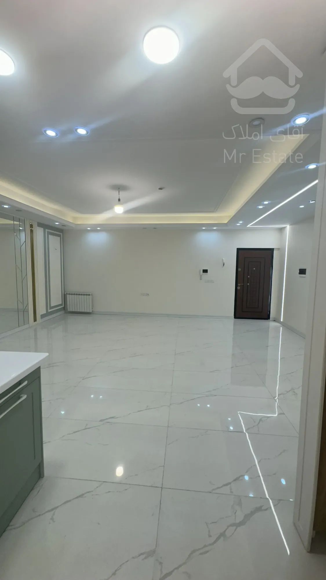 ۷۷متر۲خواب فول ویو دار تاپ لوکیشن