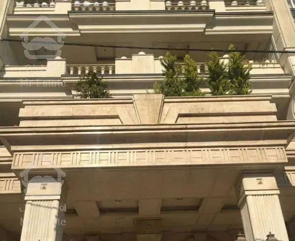 130 متر طبقات بالا   نوساز   کلید نخورده