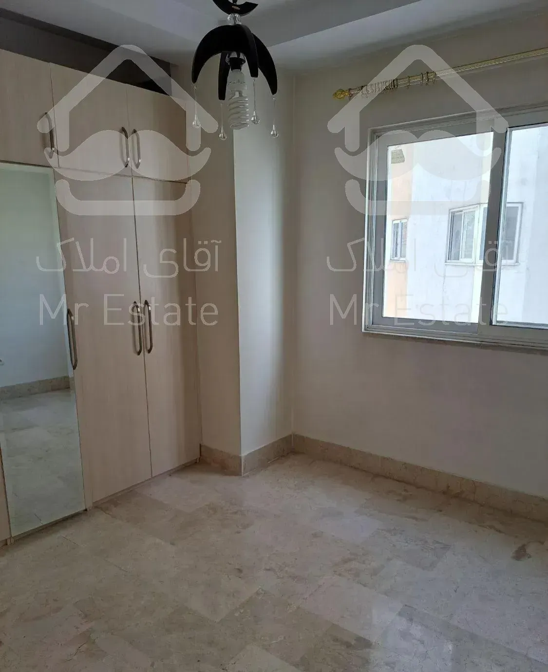 ۱۲۶ متر ۲ خوابه دید کل تهران بام سعادت آباد