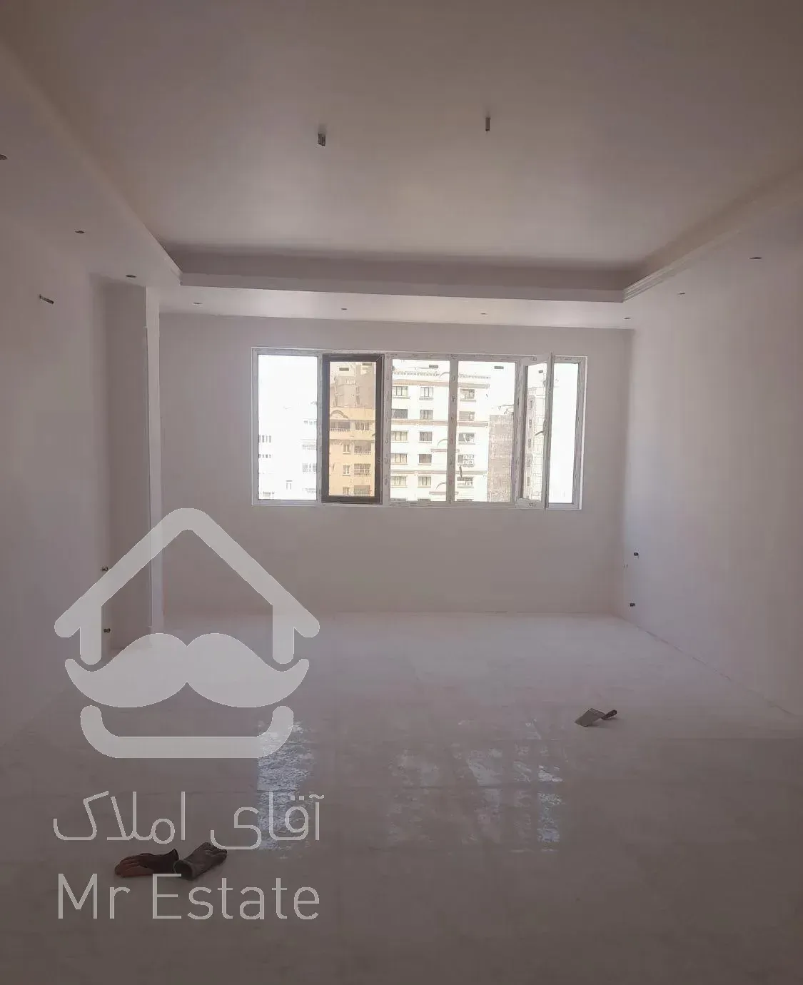 آپارتمان ۱۳۰ متر سه خوابه کلید نخورده انسجام