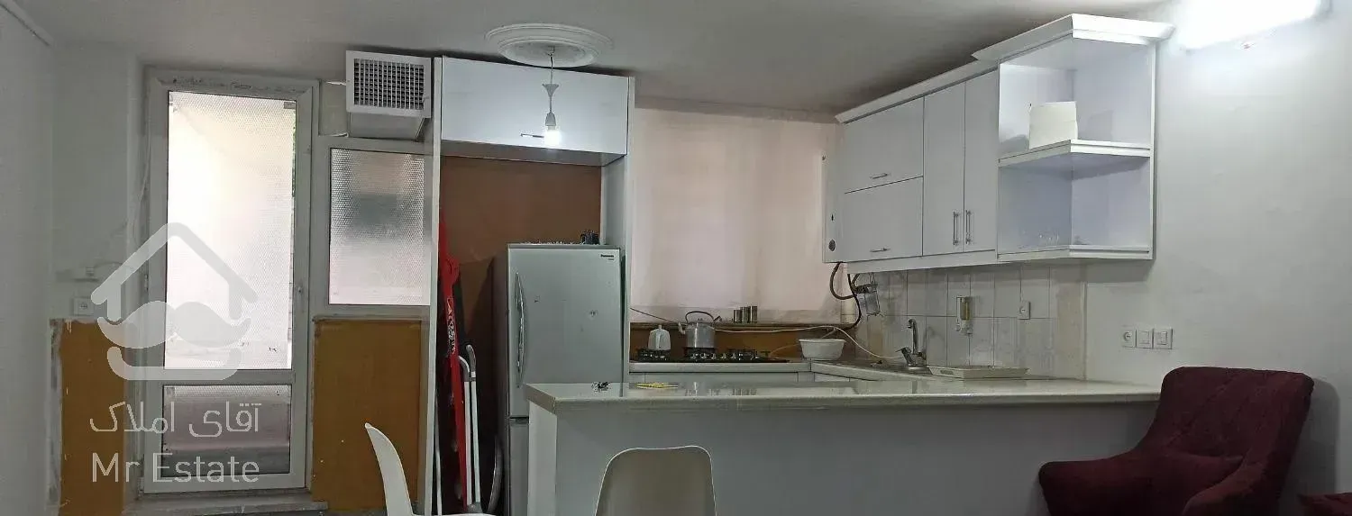 آپارتمان مبله.۶۰ متر.تک خواب.تمیز.وکیل آباد