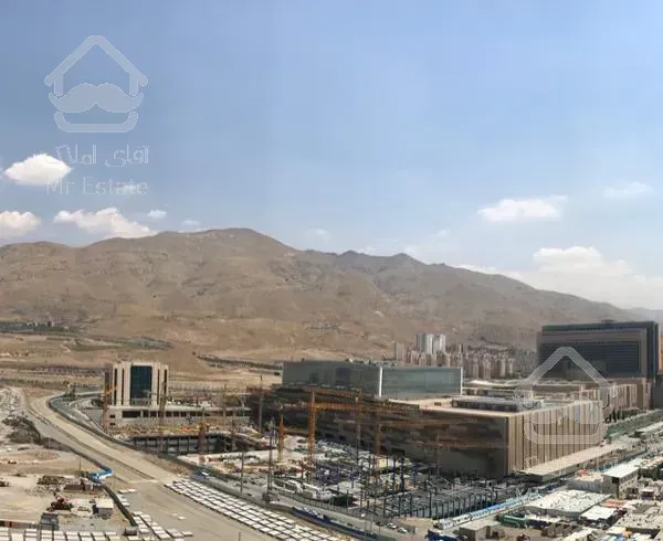 ١٠٧متر٢خواب،ویو باغ گیاهشناسی،دریاچه خلیج فارس،کوه