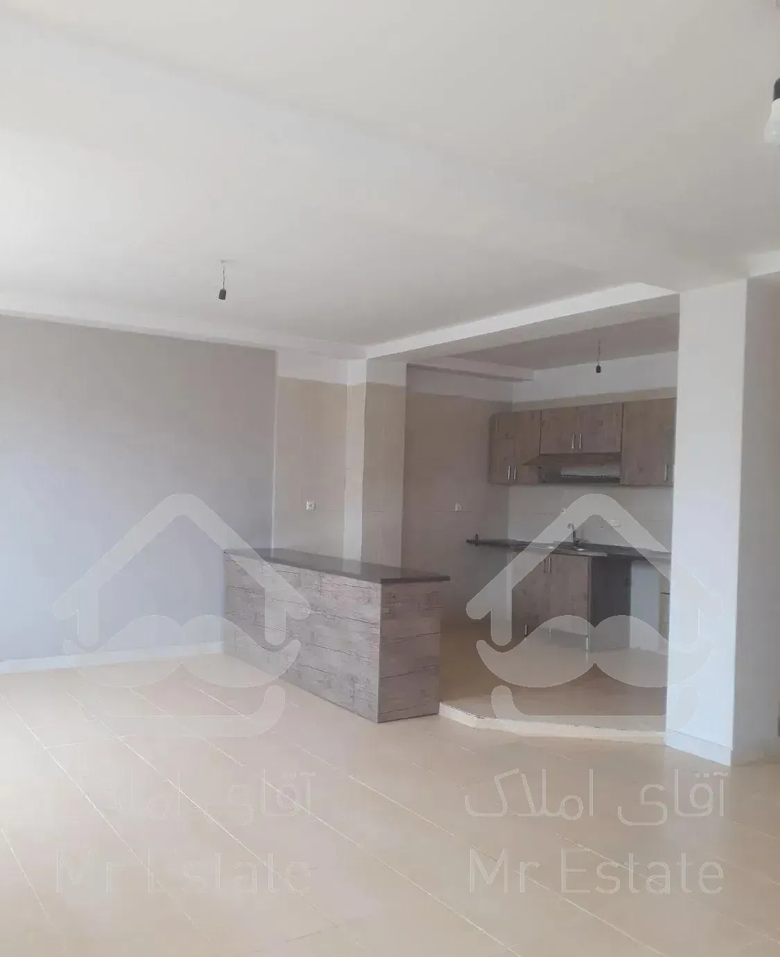 ۱۰۳متر غرق‌در نور