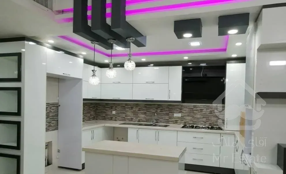 آپارتمان دوخوابه تکمیل سند دار نما رومی پنجره قدی