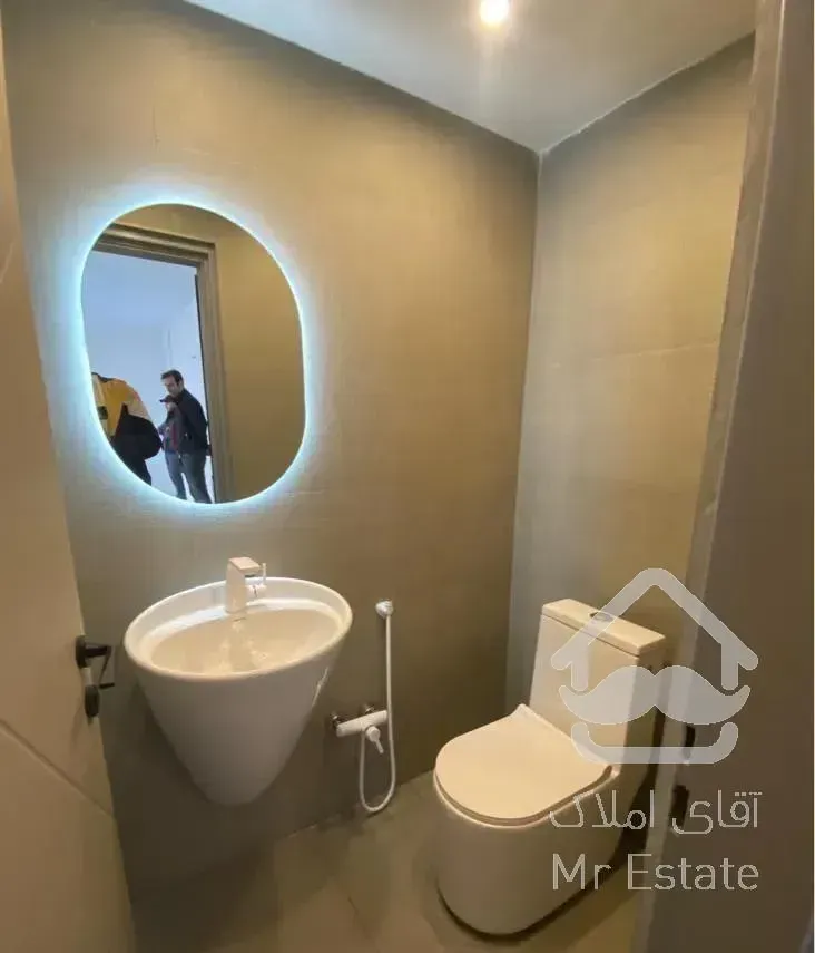 اپارتمان ۱۵۰متر  /نوسازکلید نخورده/اندرزگو