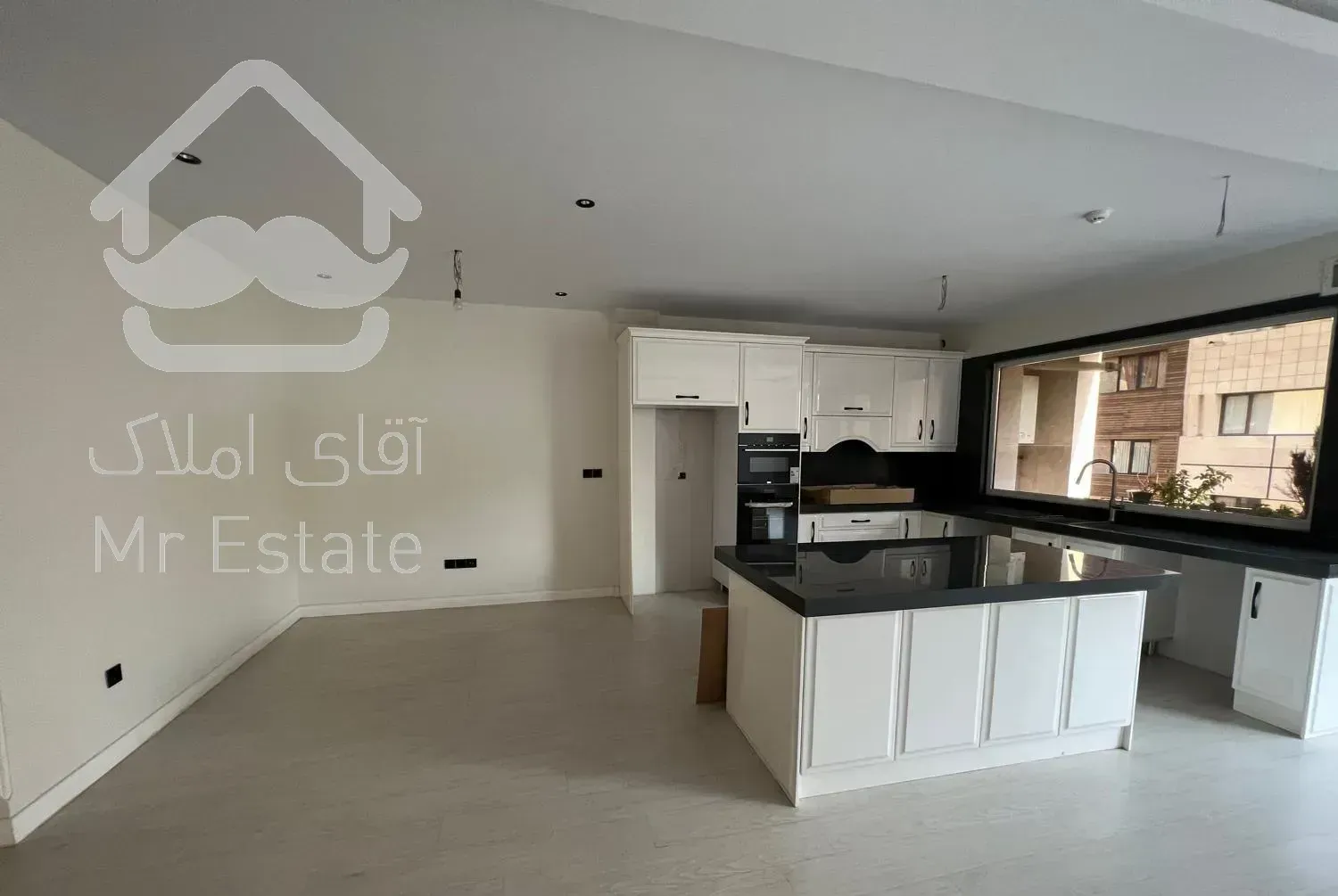 شمال خواجه عبدالله/١٢۵ متر ٣ خواب/فول امکانات