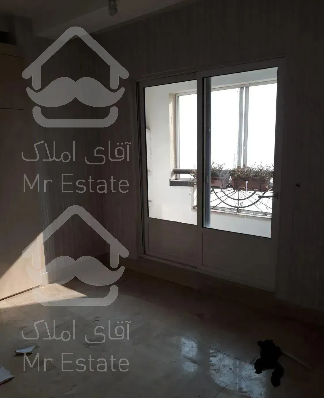 آپارتمان بام تهران ۱۳۰متری