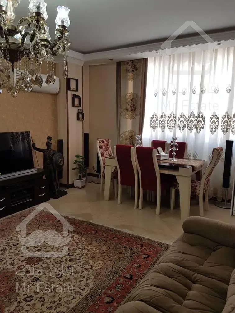 110 متر / دو خواب / اباذر / خوش نقشه