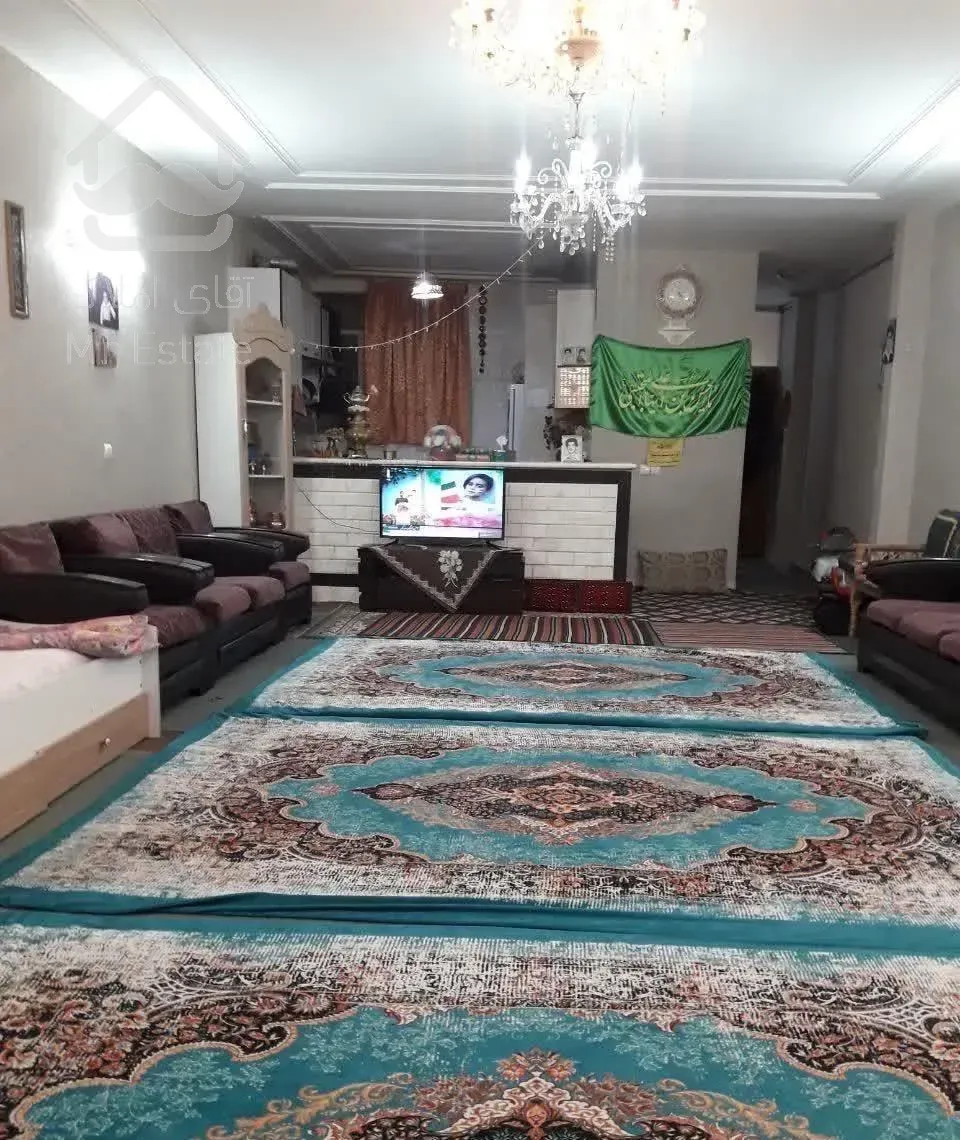 آپارتمان ۹۲ متری تک واحد طبقه اول کم پله