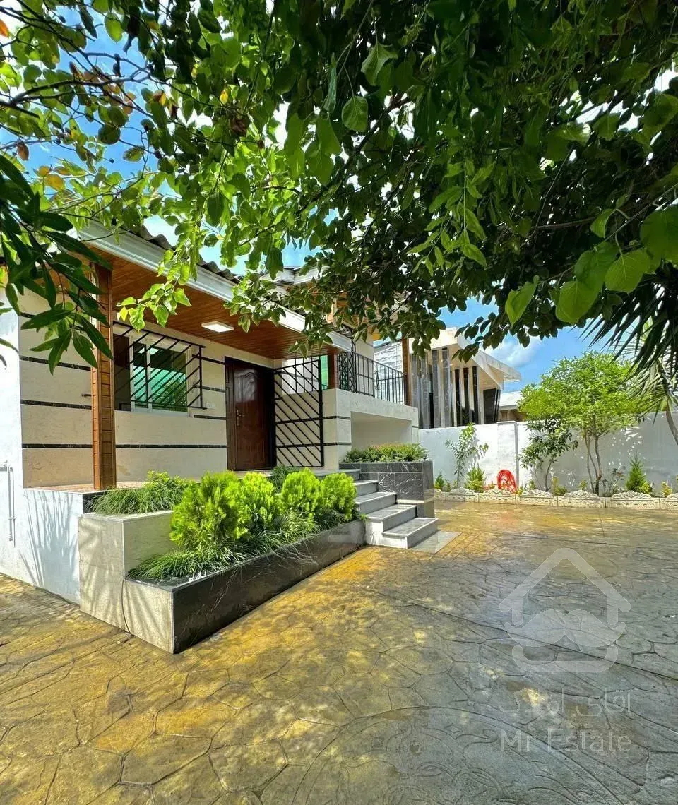 ویلاباغ مناسب سکونت خانواده/داخل شهرک/پارکینگ